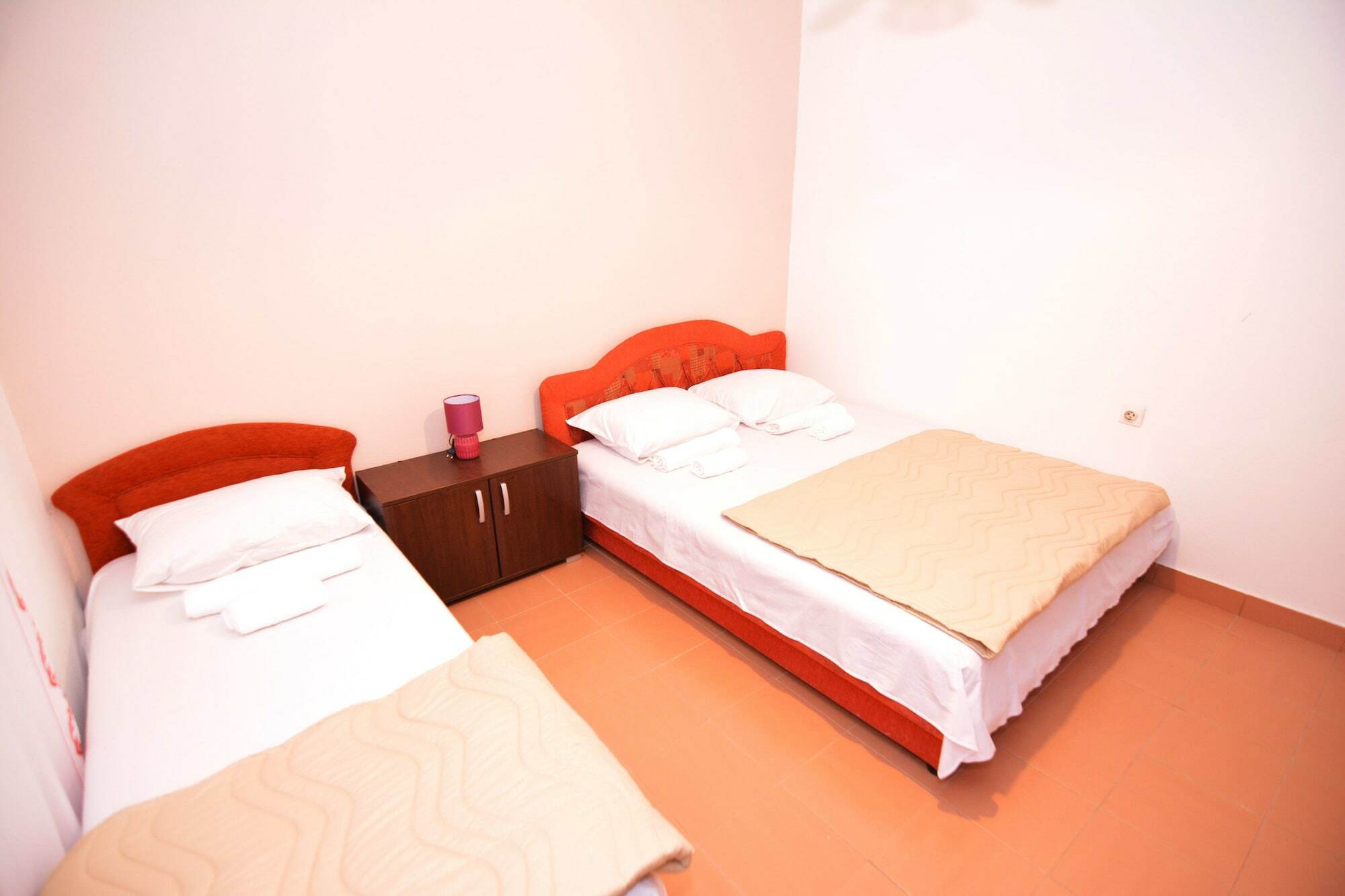 Apartments Jovana Petrovac Buitenkant foto